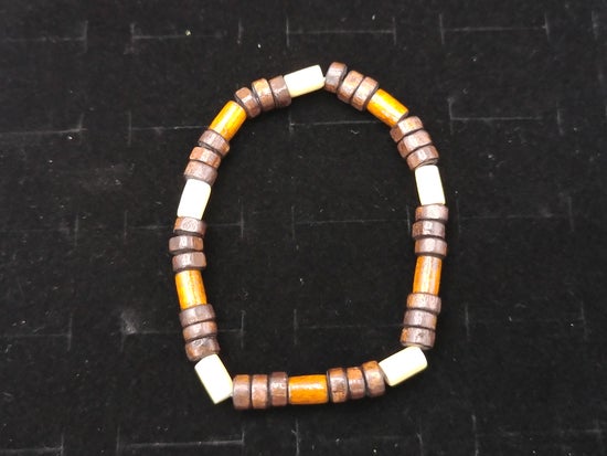Light and Dark Brown Elastic Wood Bracelet – product view 2 by LV Homemade