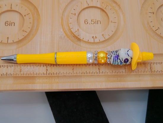 Pen Yellow Skull and Cowboy Hat – product view 3 by LV Homemade