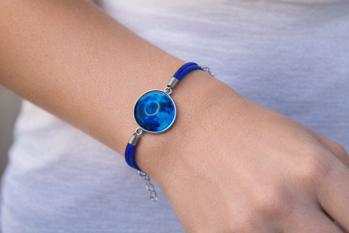 Blue Moon Bracelet – product view 1 by LV Homemade
