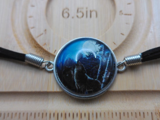 Blue Moon Wolf Bracelet – product view 2 by LV Homemade