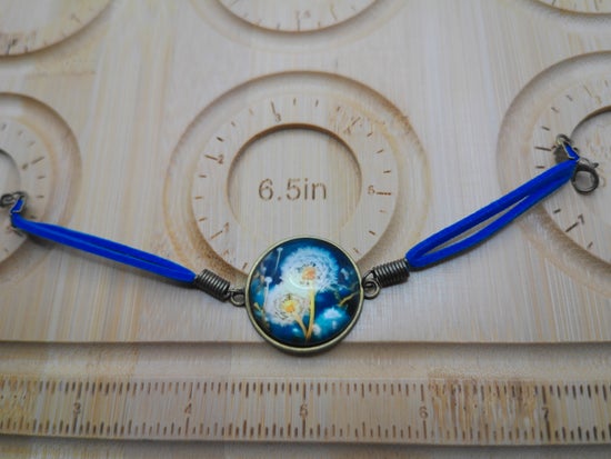 Blue Dandelion Bracelet – product view 2 by LV Homemade