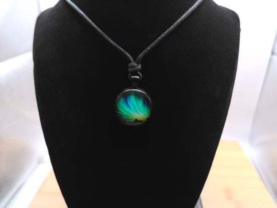 Aurora Night Necklace – product view 3 by LV Homemade